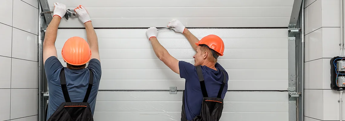 Driveway Garage Door Local Technicians in Orland Park, Illinois