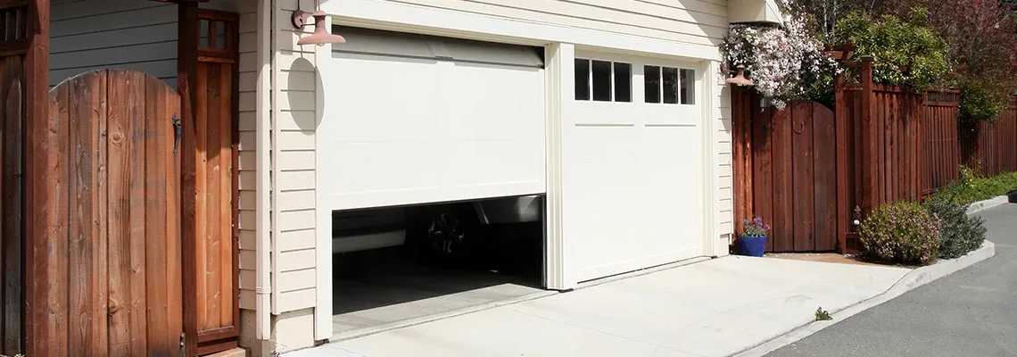 Repair Garage Door Won't Close Light Blinks in Orland Park, Illinois